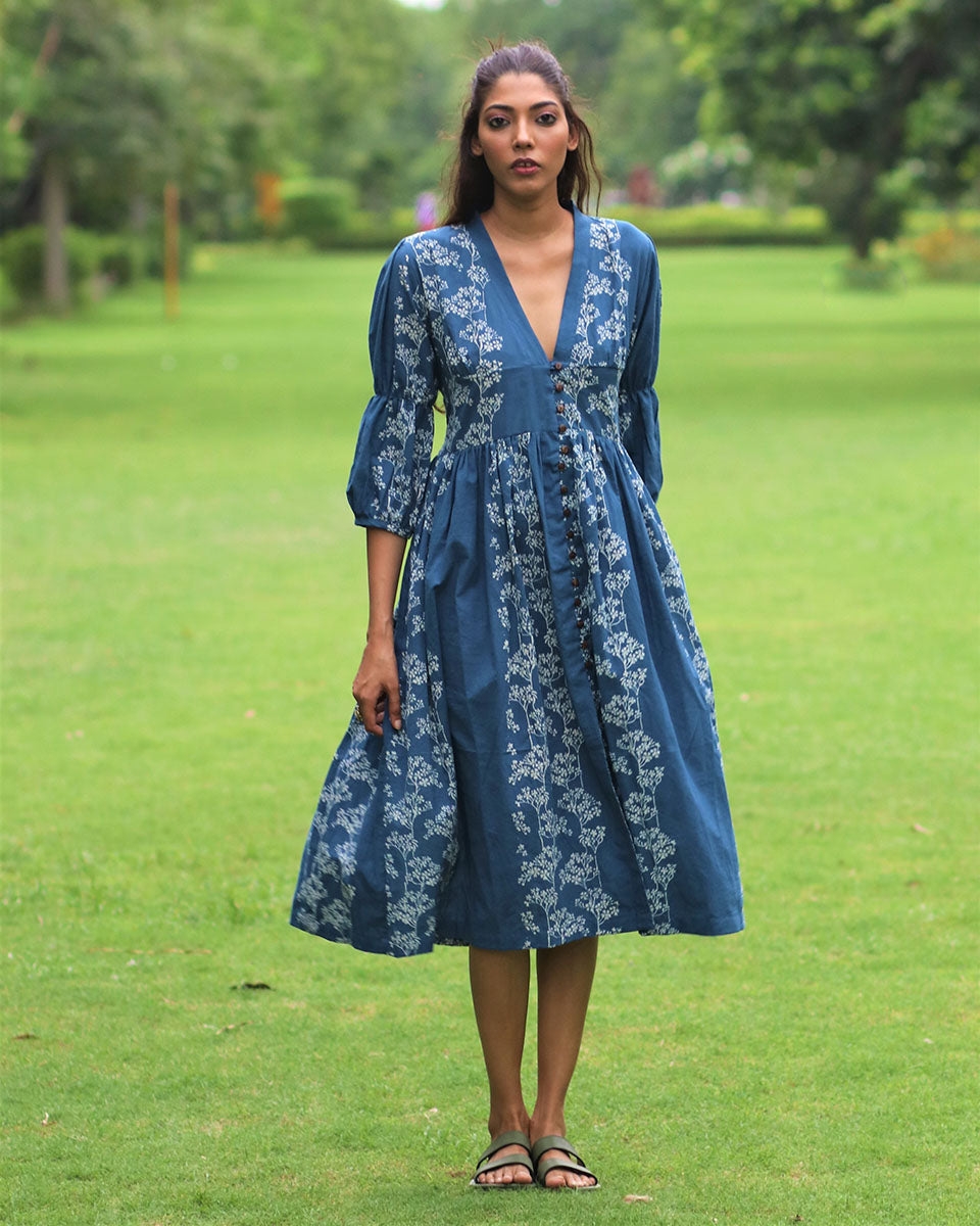 BLUE FLORAL BLOCK PRINTED FRONT SLIT COTTON DRESS-MON