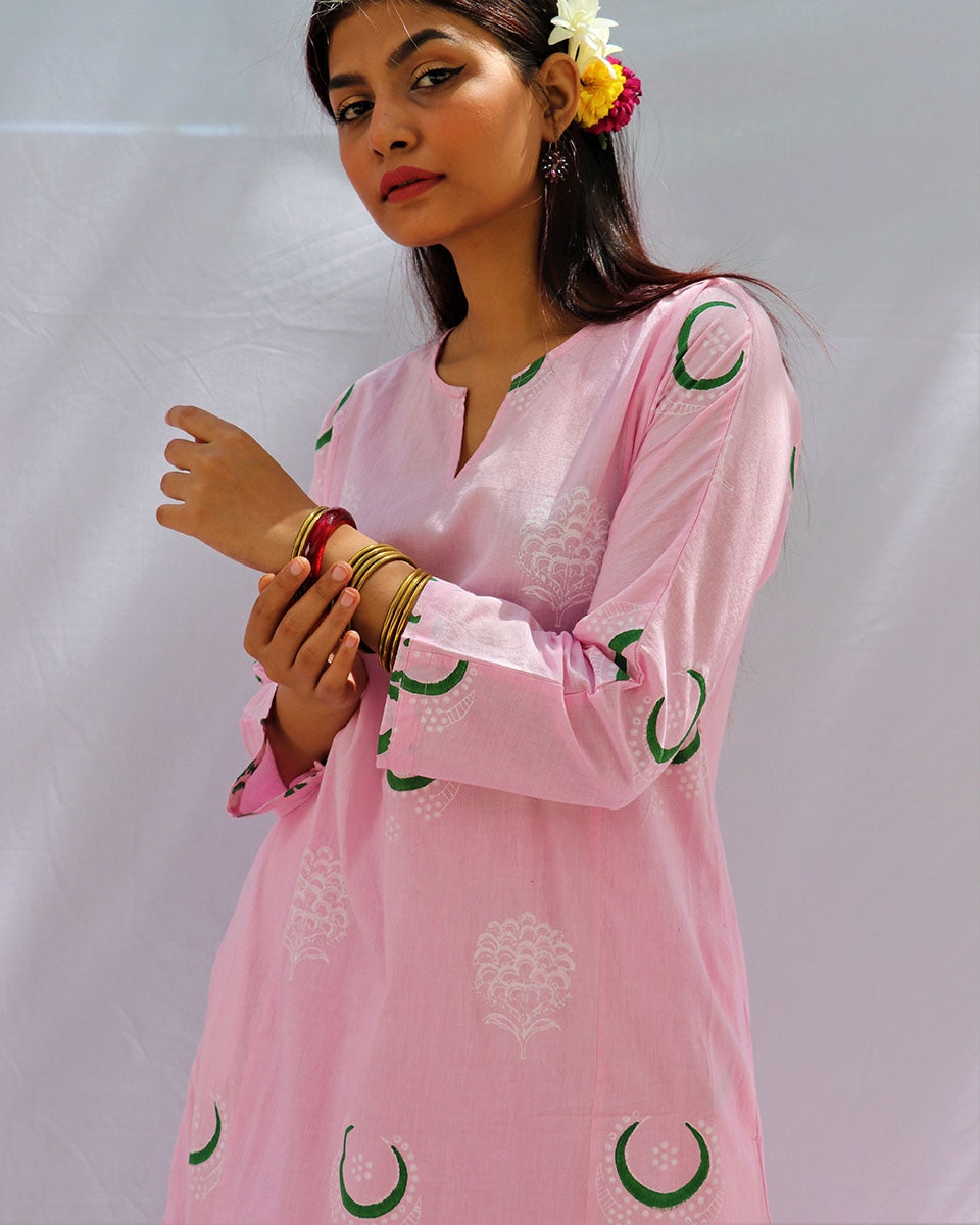 BLOOM PINK CHAND BLOCK PRINTED COTTON KURTA SET - FOS