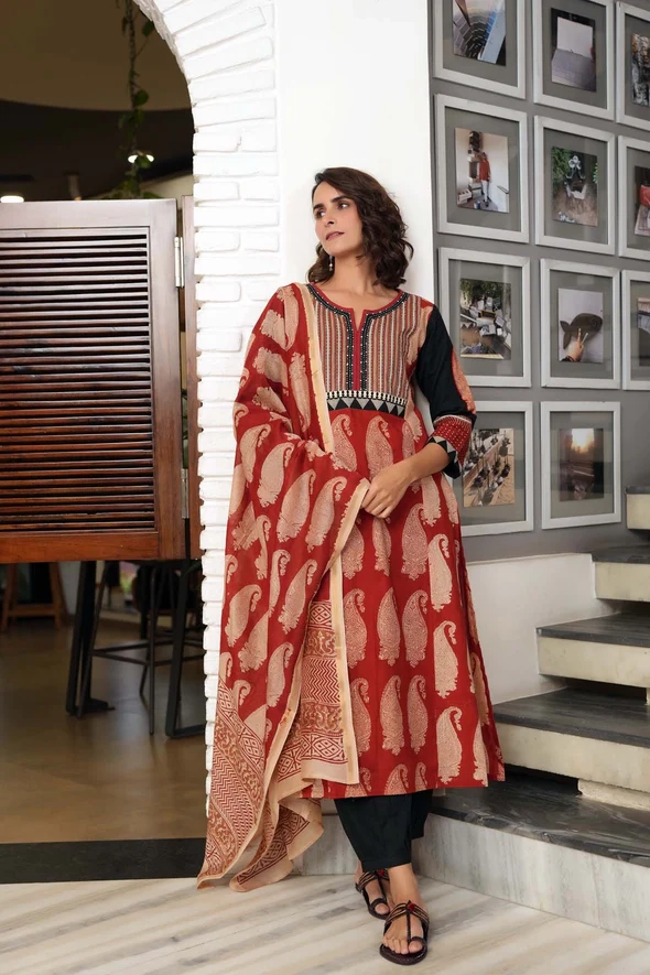 Long Length A-Line Kurta In Maroon Bagru Print