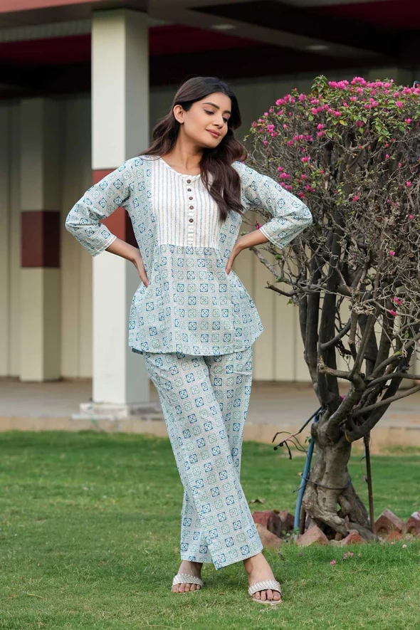 Cotton Loungewear Set In Turquoise Green Color