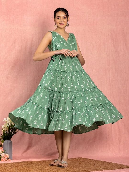 GREEN COTTON FLORAL PRINTED TIERED DRESS