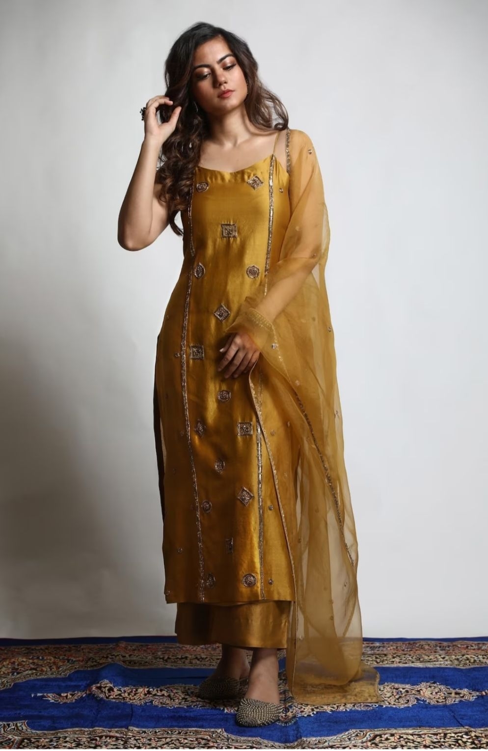 Gold Kurta And Pant Dupion Silk Embroidered Zari Round Hand Straight Set